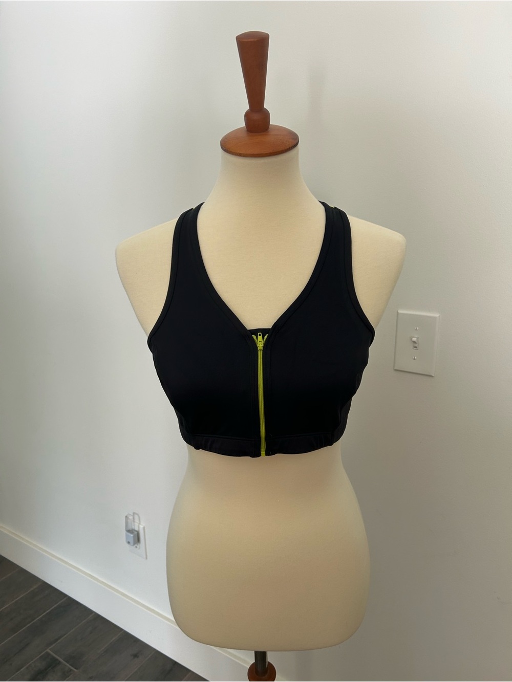 2 Black and Yellow Sport Bras zip front Lg